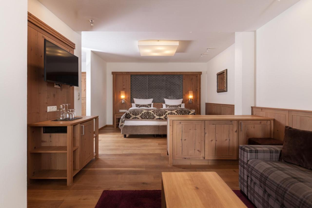 Schlosshotel Fiss Dış mekan fotoğraf