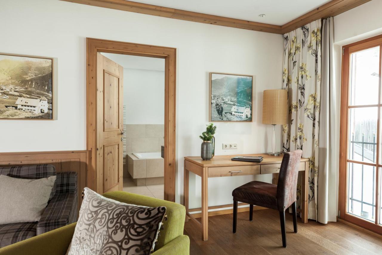 Schlosshotel Fiss Dış mekan fotoğraf