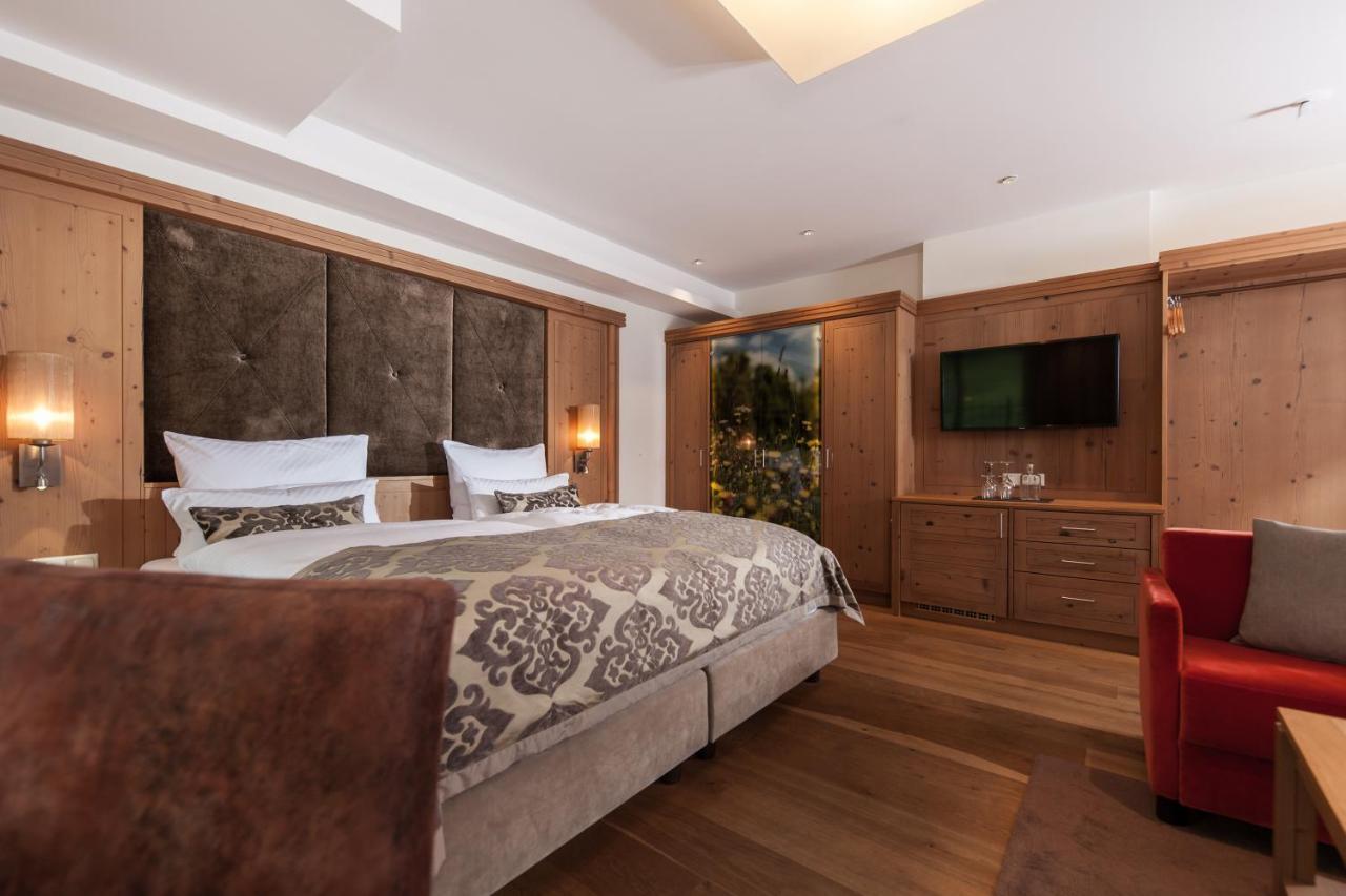 Schlosshotel Fiss Dış mekan fotoğraf